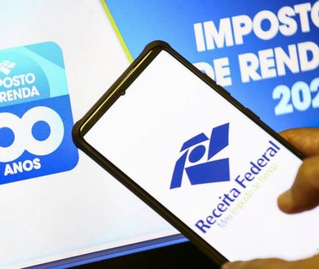 Receita Federal paga restituições de IRPF de anos anteriores: saiba como consultar