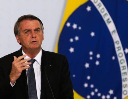 Se tiver que trocar, eu troco, diz Bolsonaro sobre presidente da Petrobras