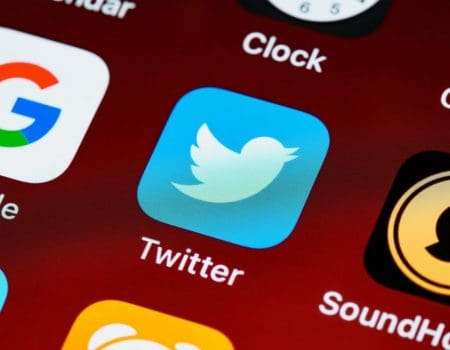 Twitter anuncia criação de ferramentas de combate a fake news nas eleições