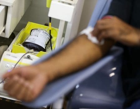 Pacientes com varíola dos macacos não devem doar sangue até fim dos sintomas, diz Anvisa