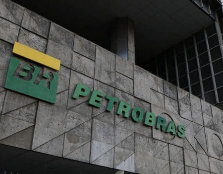 Se petróleo seguir em queda, Petrobras poderá reduzir preços em breve, prevê UBS