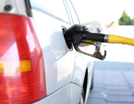 Preço médio da gasolina cai pela 13ª semana consecutiva e chega a R$ 4,88, diz ANP