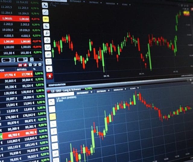 Ibovespa opera em alta após dados do PIB surpreenderem positivamente