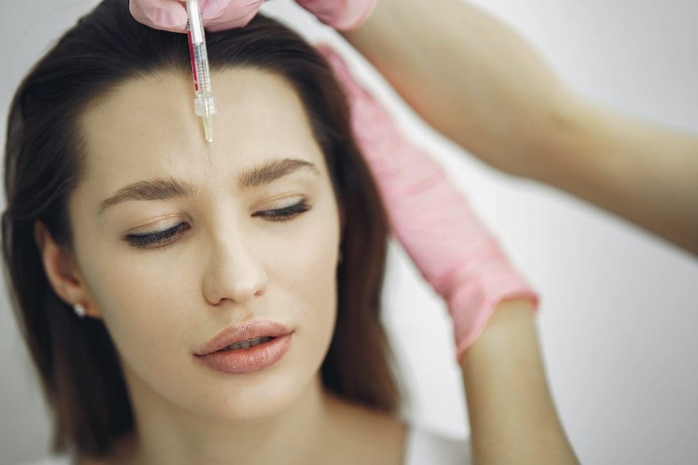 Paralisia por botox: o que é, como acontece e como evitar