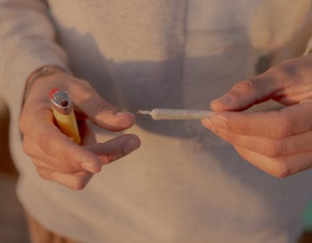 Maconha: entenda a diferença entre o uso recreativo e o uso medicinal