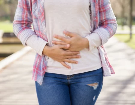 Como a incontinência intestinal pode afetar a vida sexual e como lidar com esse problema