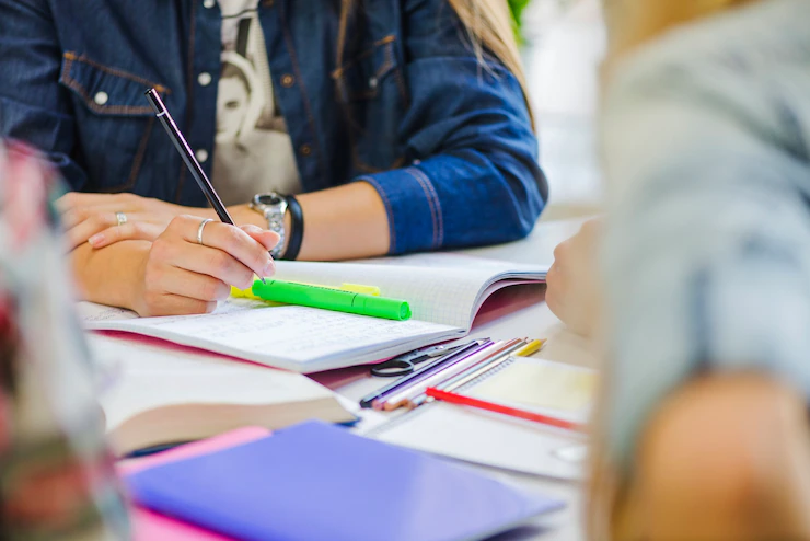 Creatina melhora o desempenho de estudantes? Veja o que os estudos dizem