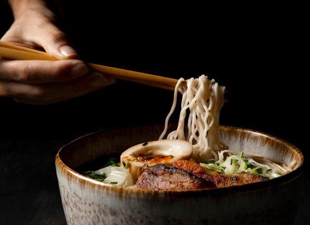 Conheça o Lamen Kazu, o restaurante que serve o autêntico lamen japonês em São Paulo