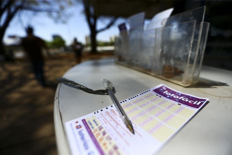 Lotofácil da Independência pode pagar R$ 200 milhões neste sábado; saiba como apostar