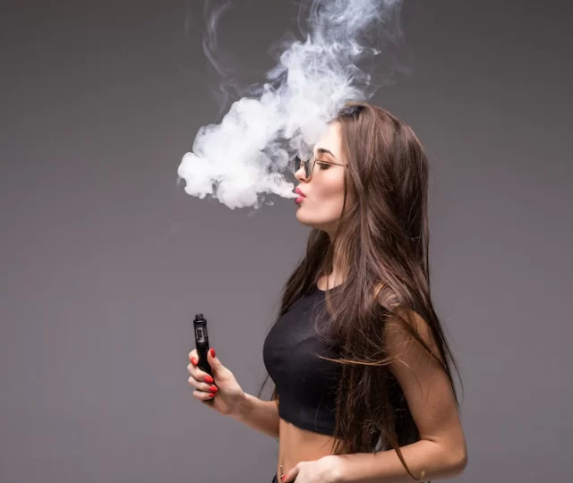 Vape faz mal: conheça as doenças que ele pode causar e como parar de usá-lo