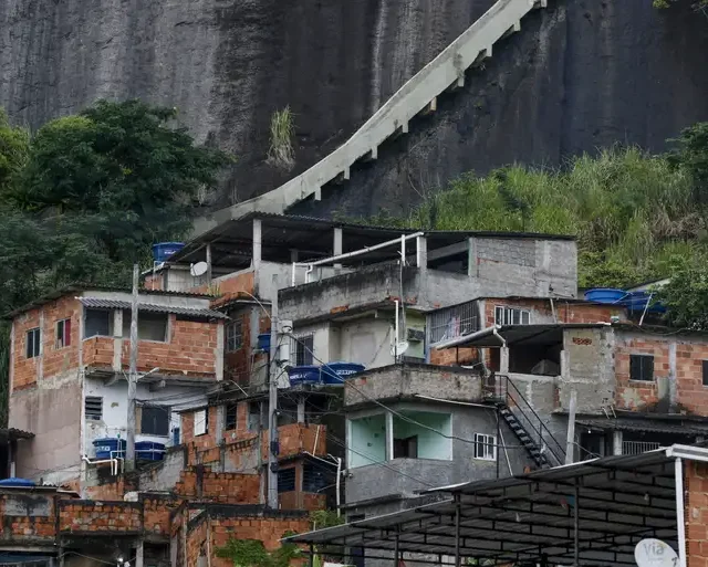 Comunicação comunitária ajuda a melhorar a saúde em favelas, aponta pesquisa da Fiocruz